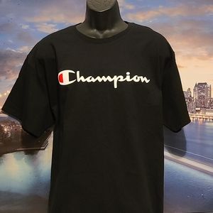Champion T-Shirt